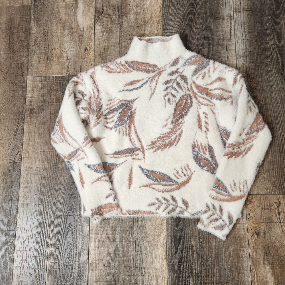 Tahari Sweater Womens XS Cream Brown Leaf Print Mock‎ Neck Fuzzy Eyelash